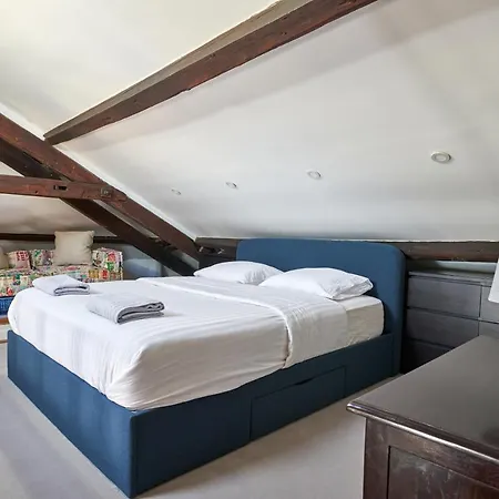 Sanctuary Homes By The Forest